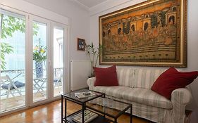 Chic N Central Apt In Kolonaki